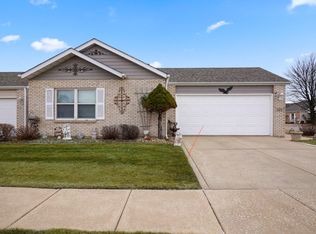 321 Valley Ct, Lowell, IN 46356