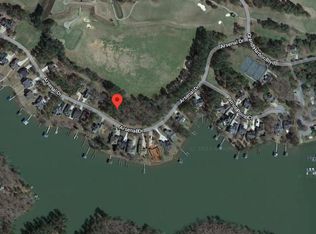 224 Arsenal Dr, Ninety Six, SC 29666