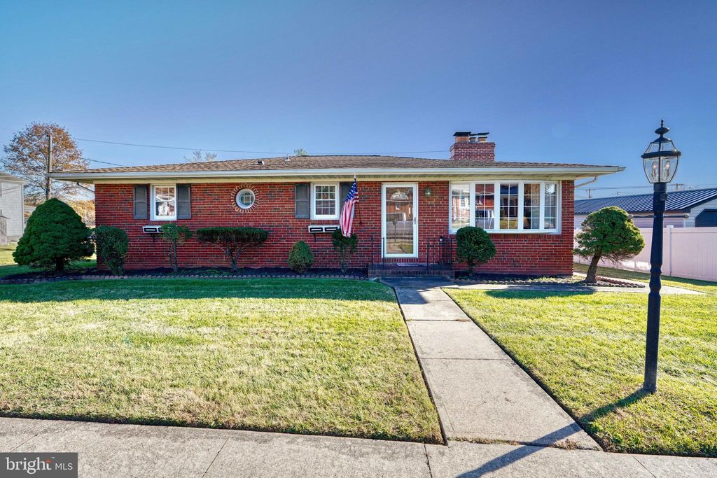 8303 Berkwood Ct, Baltimore, MD 21237
