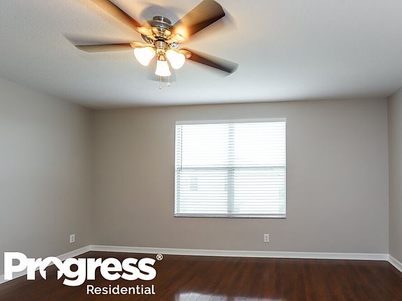 4th image of 7023 Feather Wood Dr