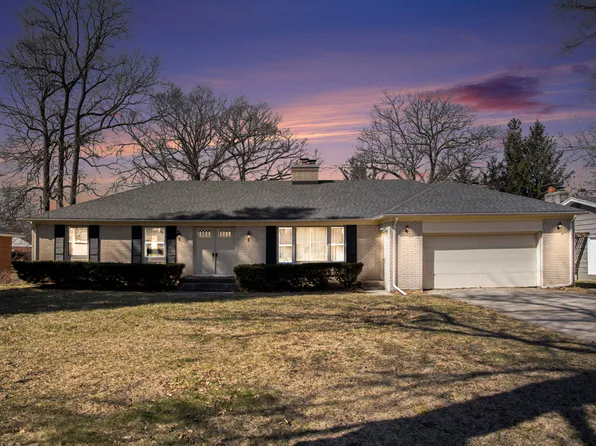 6548 Trotwood St, Portage, MI 49024