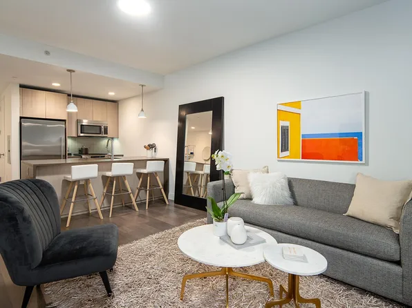 148 1st Street image 199 of 204