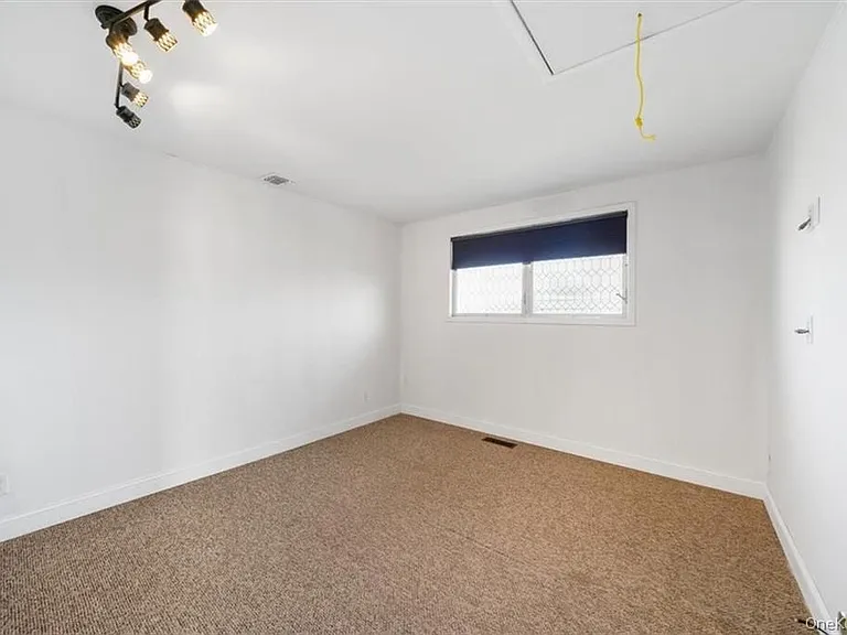 127 Highland Ave #O — Photo 10