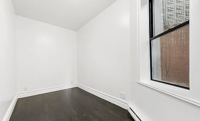 Rented by REAL New York | media 8