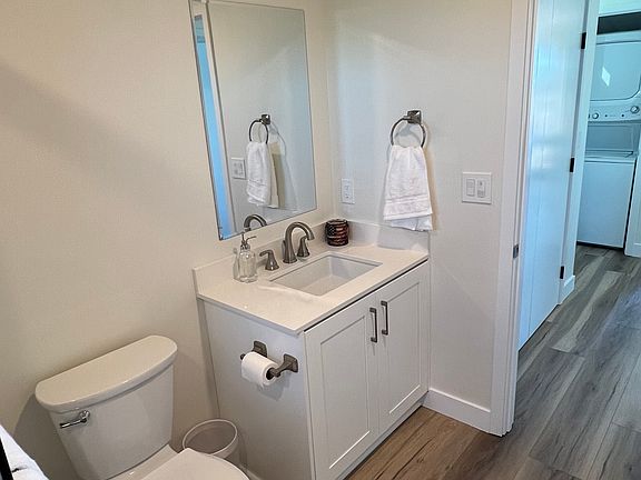 5th image of 5080 Mount Harris Dr #2