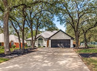 1217 Banks St, River Oaks, TX 76114