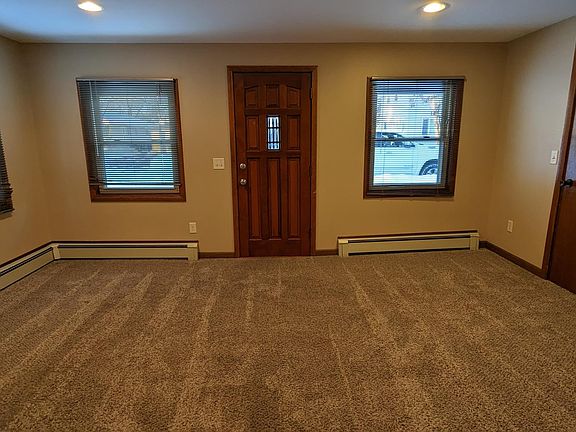 2nd image of 316 6th St S