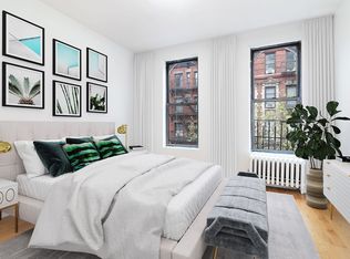 176 Thompson St #2R, New York, NY 10012