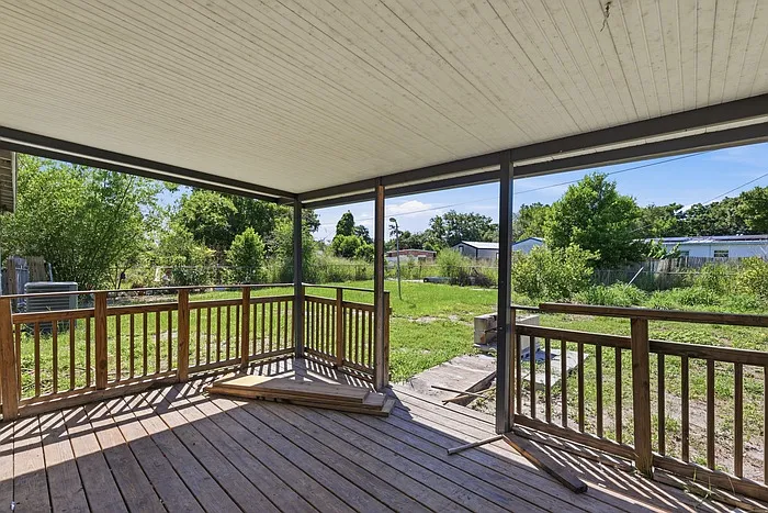 1107 Jamela Dr — Photo 15