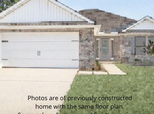 62 Iroquois Dr, Picayune, MS 39466