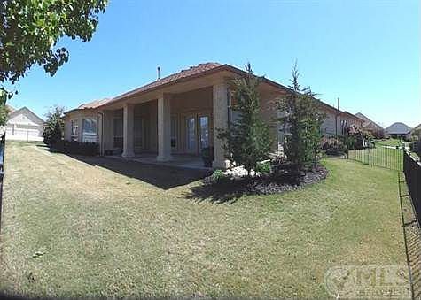 4th image of 10900 Sandstone Dr