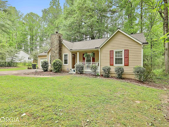 4th image of 215 Winona Drive