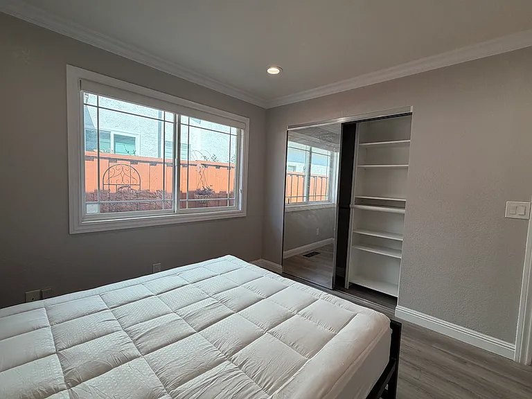 739 Hibernia Way — Photo 19