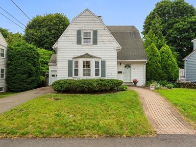 89 Barbara Rd, Waltham, MA, 02453