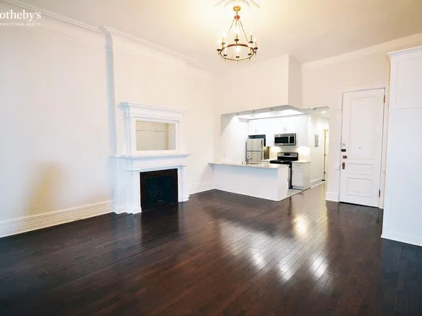 10 West 90th Street image 1 of 8
