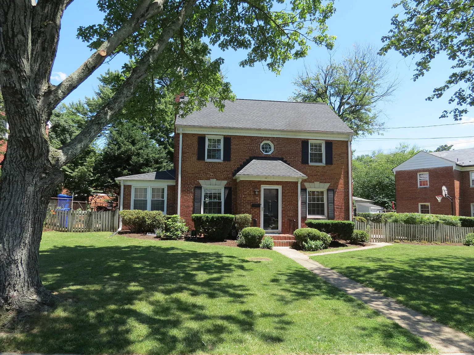 9603 Evergreen Street - 1 — Photo 2