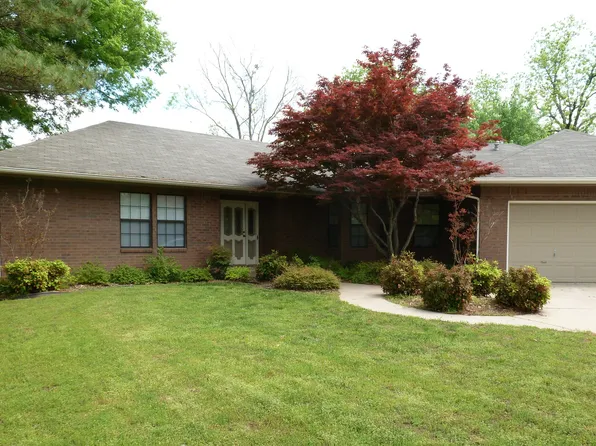 1306 N Faulkner Dr, Claremore, OK 74017