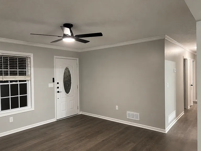 216 E Richardson St — Photo 2