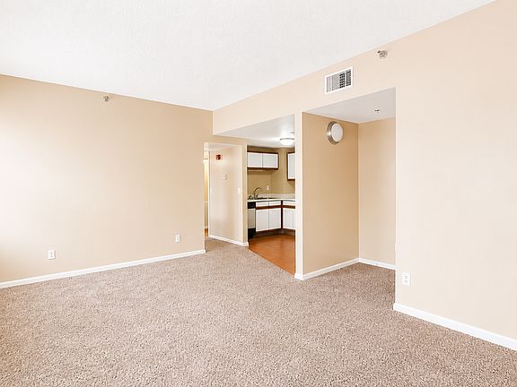 3rd image of 505 S 16th St APT 1204