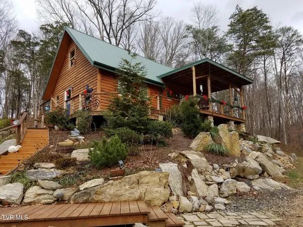 186 Raspberry Ridge Rd, Johnson City, TN 37601