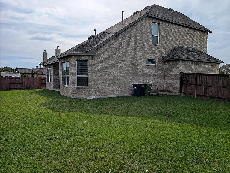 3112 Bouchette Cv — Photo 30
