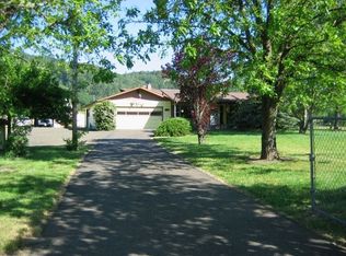2081 Fisher Rd, Roseburg, OR 97471