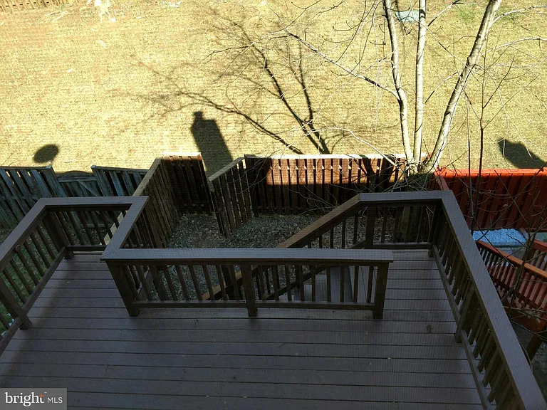 15205 Streamside Ct — Photo 48