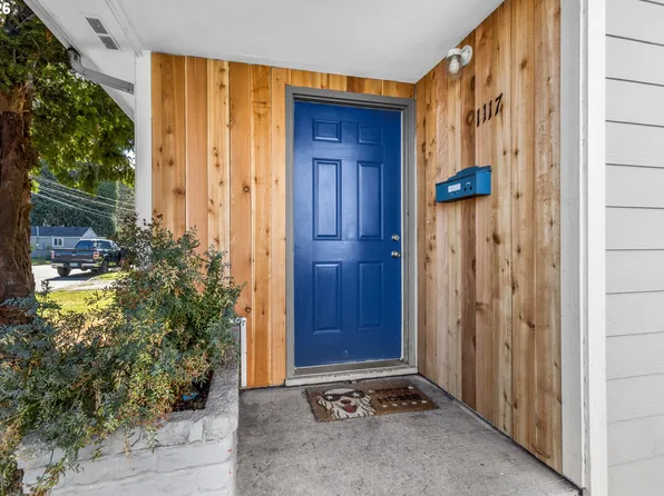 1115 N 4th Ave, Kelso, WA 98626