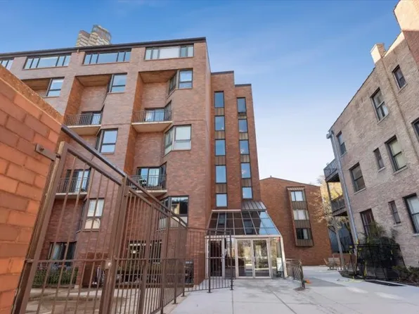 3700 N Lake Shore Dr APT 702, Chicago, IL 60613