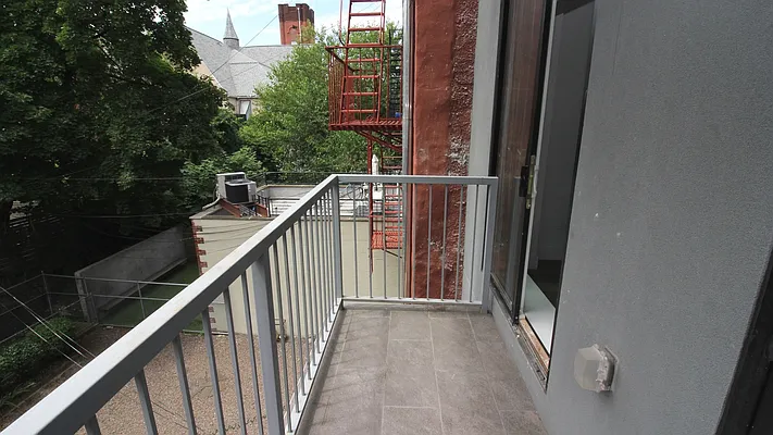 Rented by Nooklyn NYC LLC | media 17