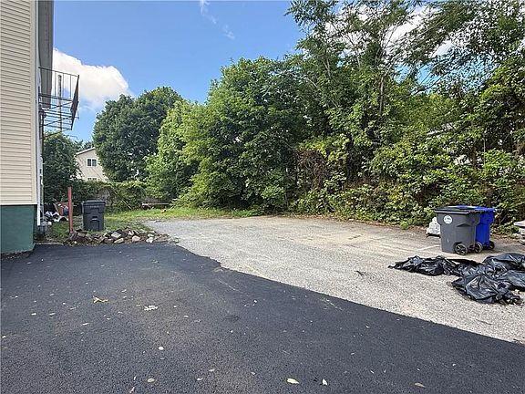 3rd image of 72 Veazie St