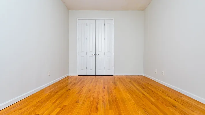 Rented by Nooklyn NYC LLC | media 26