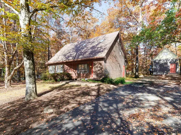 23 Stonewall Rd, Palmyra, VA 22963