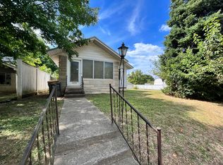 1414 S Lincoln St, Bloomington, IN 47401