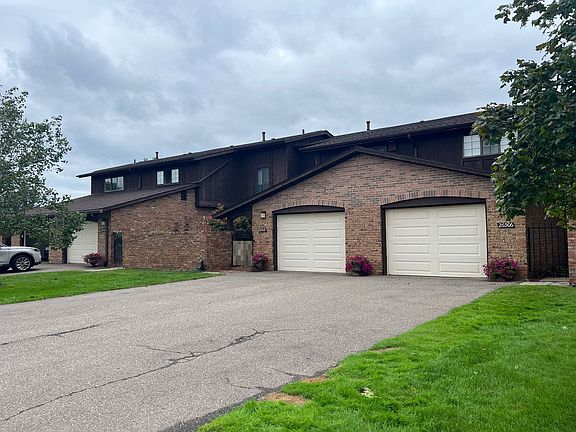 2nd image of 26512 Summerdale Dr