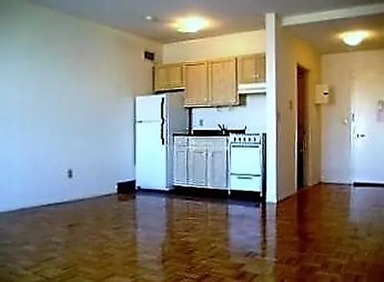 Rented by Voro New York | media 33