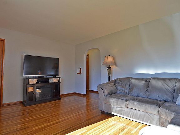 4th image of 1606 W Jefferson St