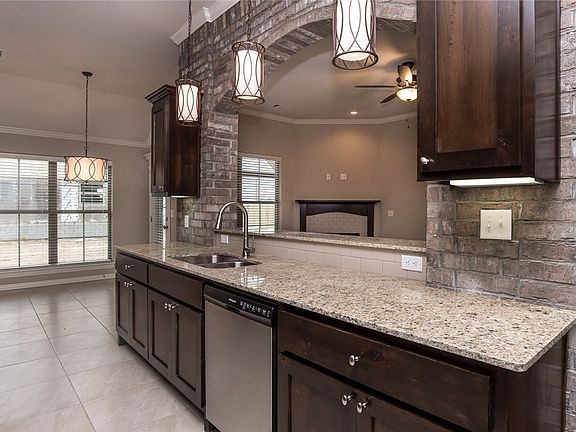 2nd image of 4004 SW Roundstone Blvd