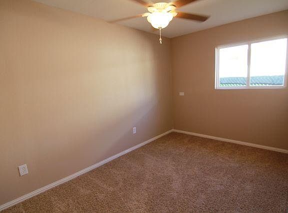 4th image of 15716 Fairgrove Ave
