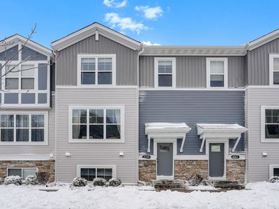 2210 Gateway Curv, Saint Paul, MN, 55109