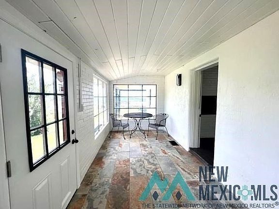 2nd image of 157 Bartlett Mesa Rd