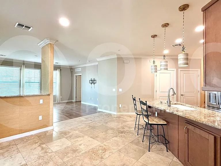7291 N Scottsdale Rd #1011 — Photo 4