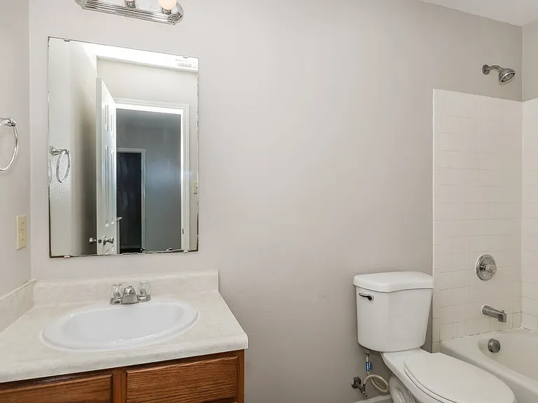 10936 Mansfield Way — Photo 16