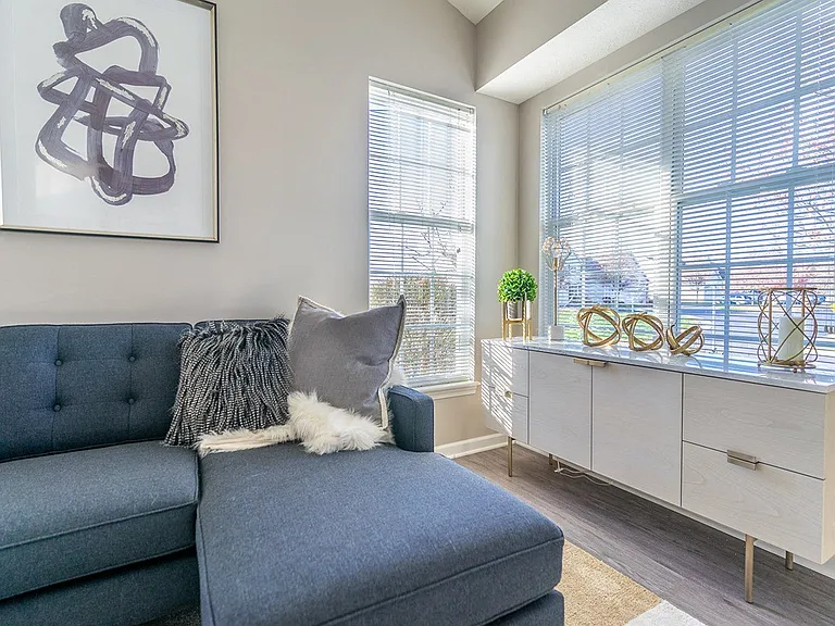 Waterview Townhouse Apartments — Photo 6