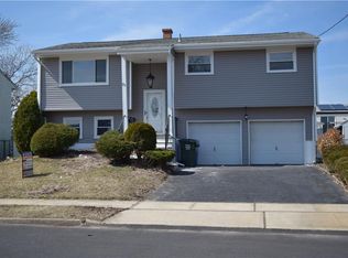 21 Bayberry Ct, Port Reading, NJ