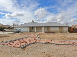 15476 Idaho Rd, Apple Valley, CA 92307