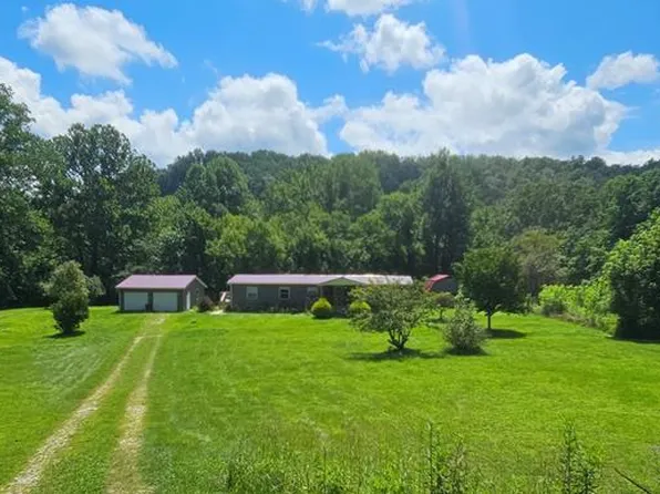 1314 Torchlight Rd, Louisa, KY 41230