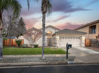9424 N Sierra Vista Ave, Fresno, CA 93720