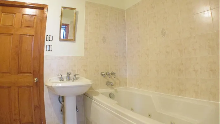 Rented by Keller Williams NYC | media 24