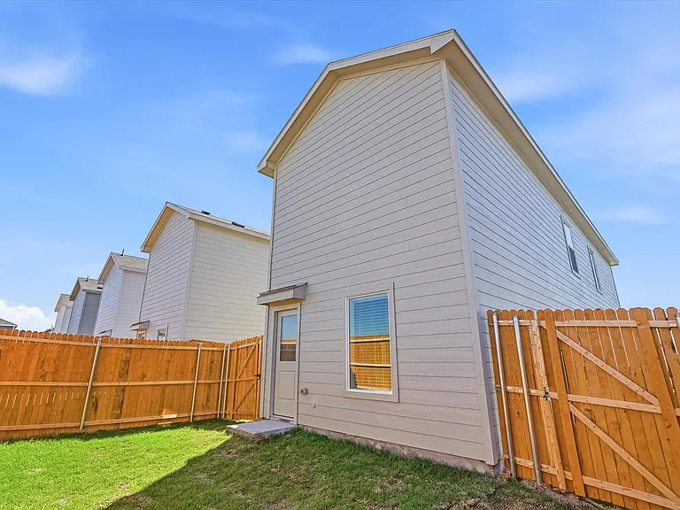 724 Wagtail Dr — Photo 22